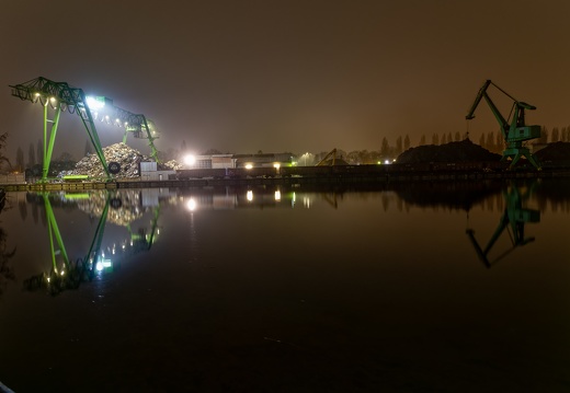 Osnabrücker Hafen bei Nacht